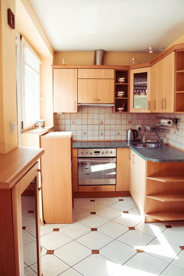 Dom Pod Gorami Apartment Mirsk Luaran gambar